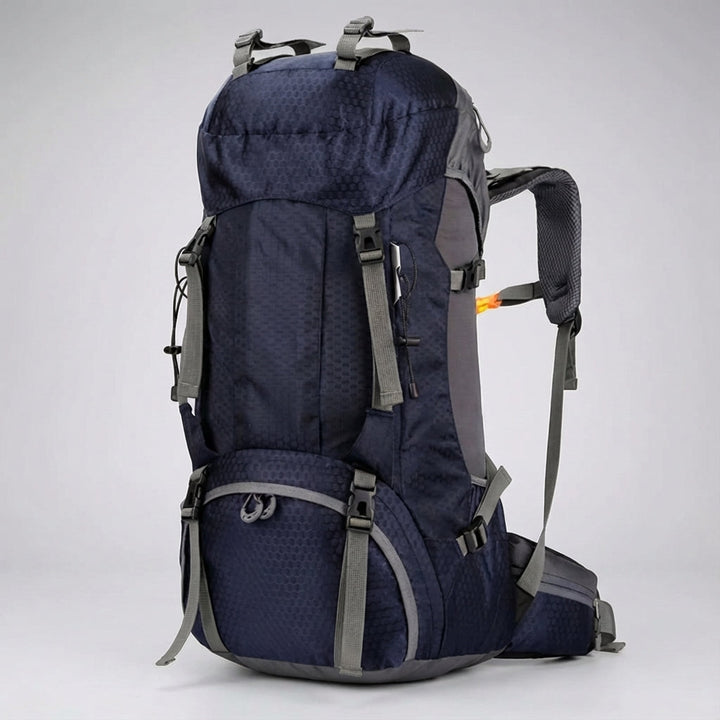Waterafstotende Pathward unisex trekking rugzak 60 liter, beschermt je spullen tegen regen tijdens outdoor trips.
