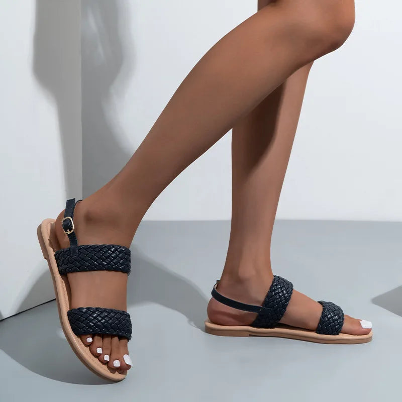 Platte Elina zomersandalen voor dames met antislipzool. Comfortabele en trendy casual sandalen voor de zomer.