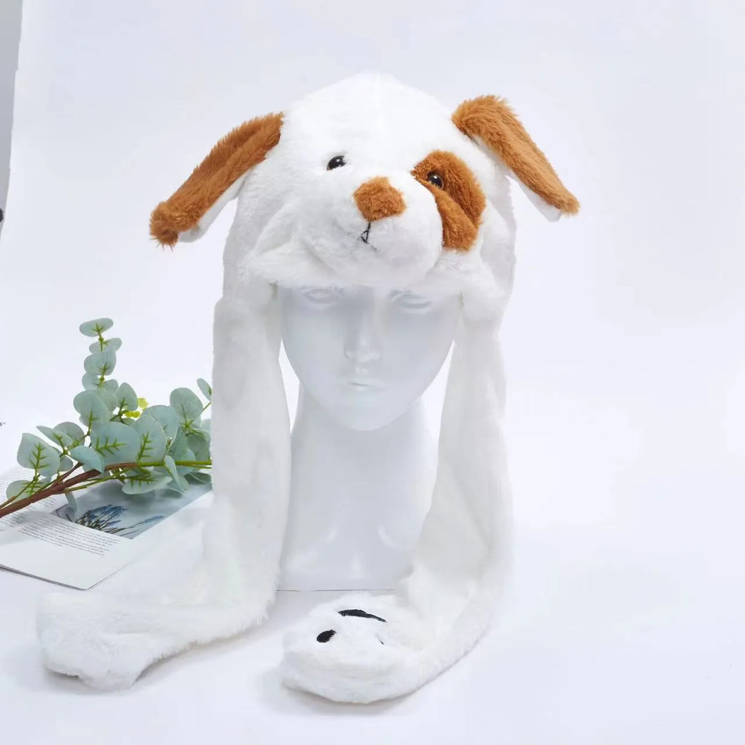 Winterse pluche muts met bewegende berenoortjes. Warm en comfortabel unisex model.