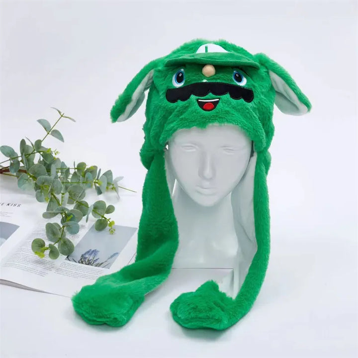 Gele dierenmuts met bewegende oortjes. Warme pluche muts voor carnaval of cosplay.