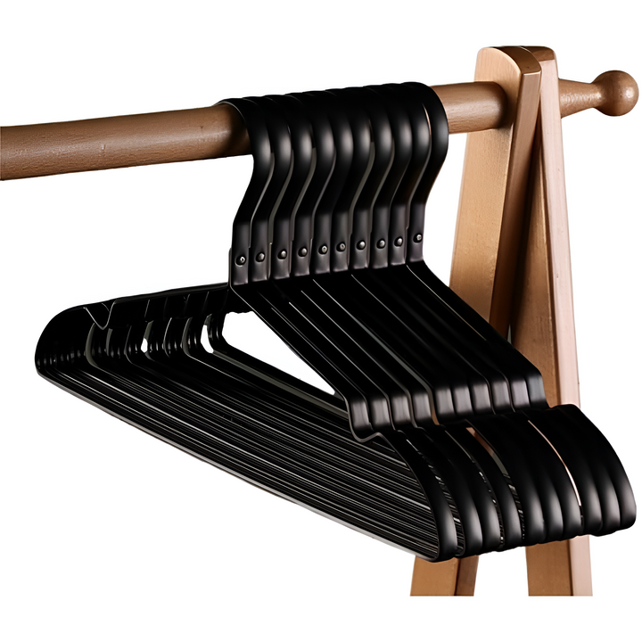 Zilverkleurige premium anti-slip kledinghangers van aluminium, voor een nette en georganiseerde kast.