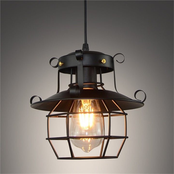 Industriële plafondlamp loft in mat zwart metaal voor sfeervolle interieur verlichting