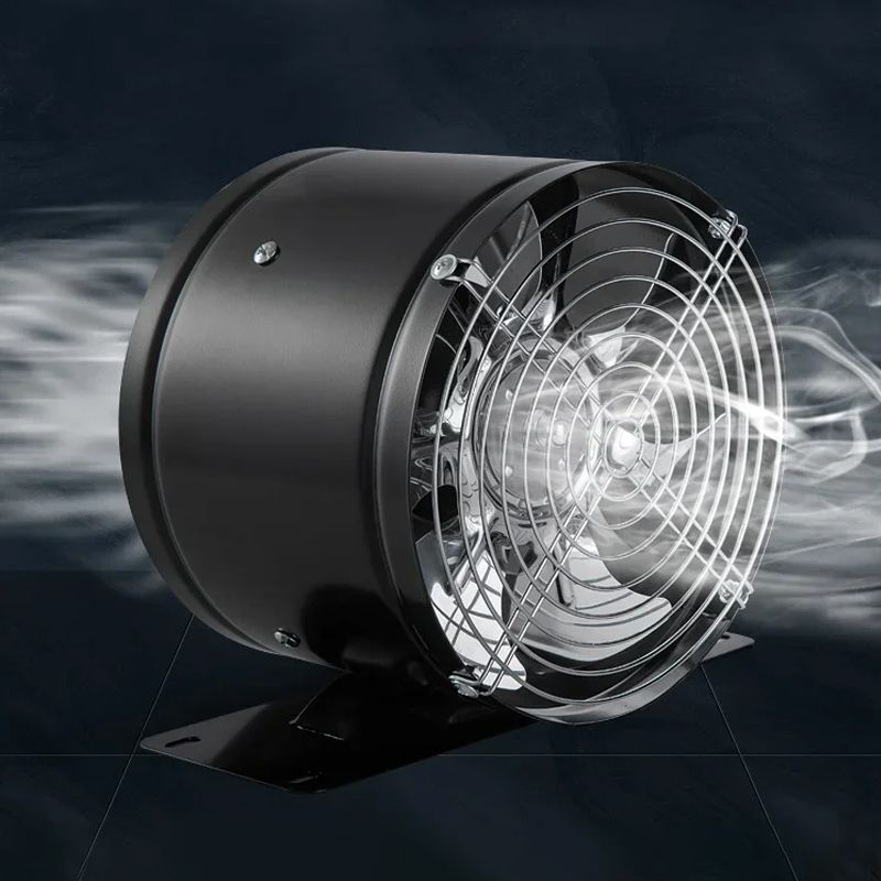 Krachtige zwarte PureVent afzuigventilator, metaal, voor snelle luchtreiniging en frisse keukenlucht.