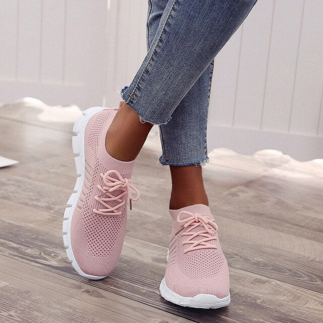 Ademende Renner™ damessportschoenen, houden voeten koel en droog, ideaal voor sport en casual kleding.