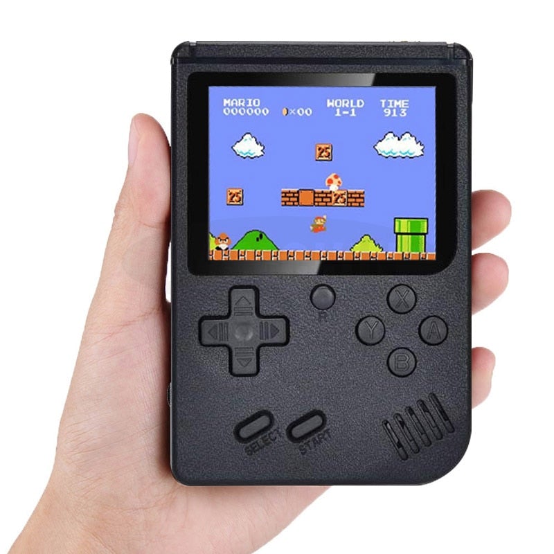 Detail van retro spelconsole met 400 games; knoppen en scherm tonen de klassieke gaming-ervaring.