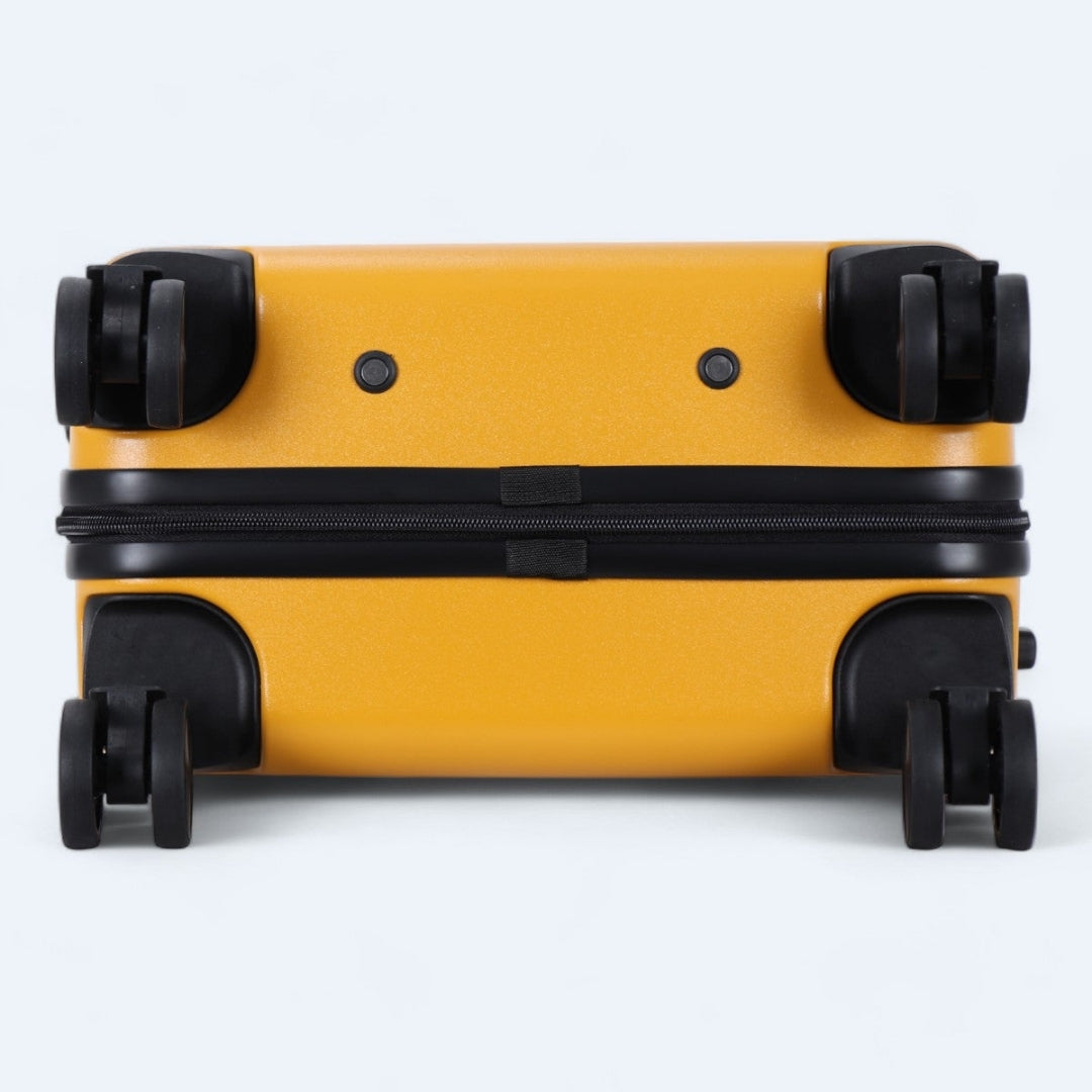 Stevige hardcase koffers met soepele draaiwielen; een must-have voor reizen.