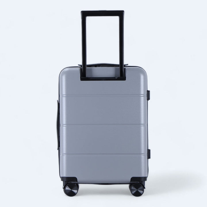 De Atlas Explorer: een robuuste hardcase kofferset, klaar voor elk avontuur.