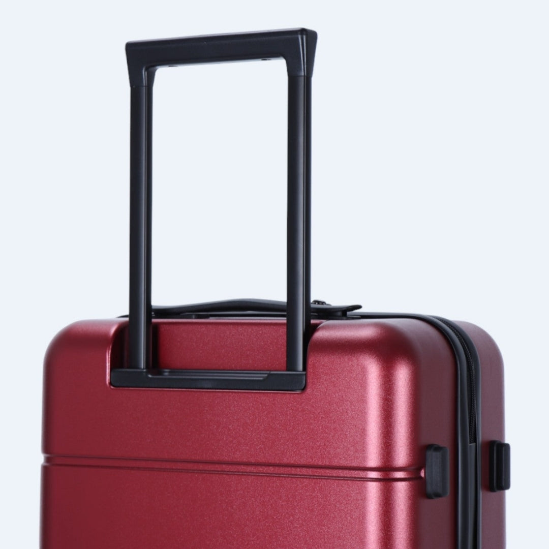 Duurzame hardcase reisbagage met krasbestendig oppervlak.