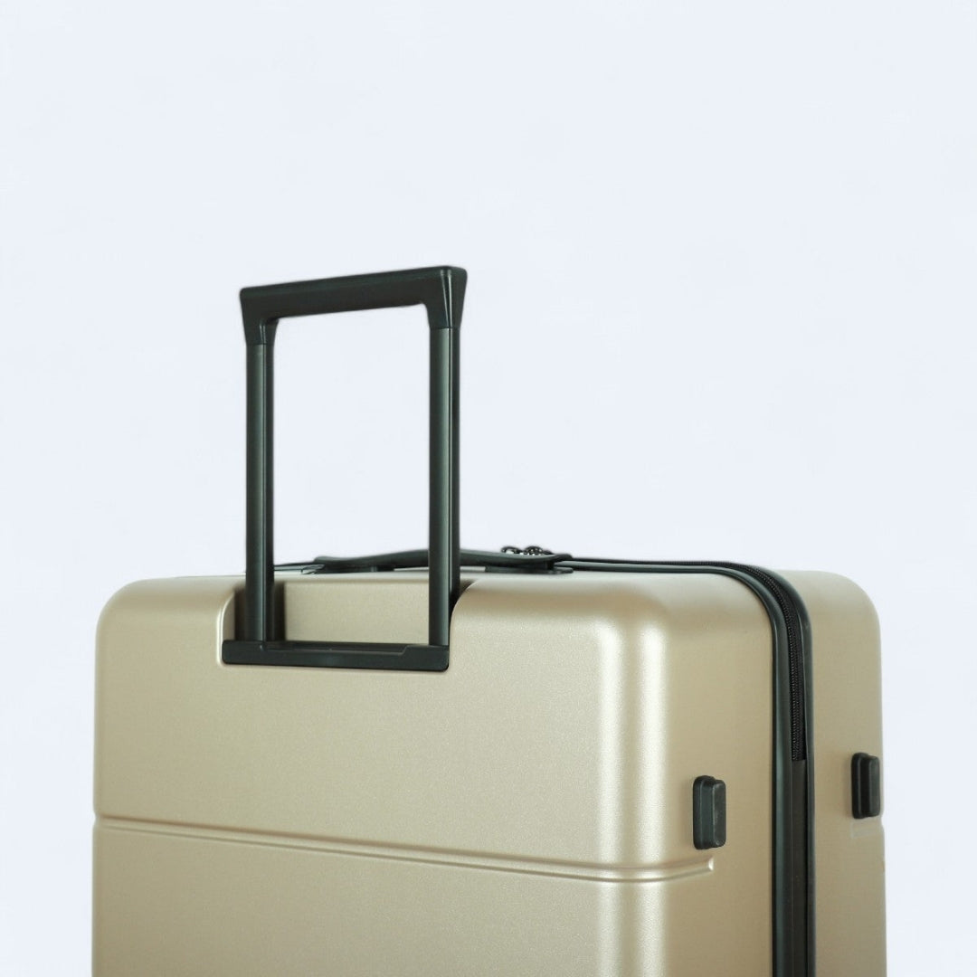 Je complete reisuitrusting met deze 3-delige hardcase bagageset.