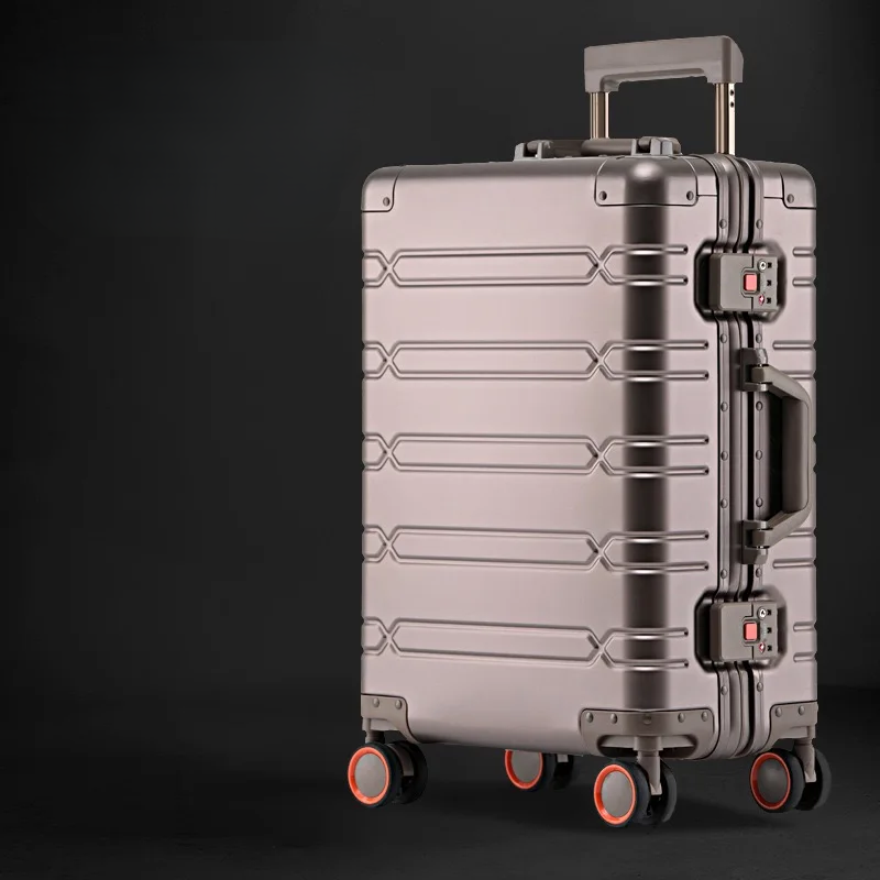 Robuuste aluminium-magnesium reiskoffer met TSA-slot. Ideaal voor duurzame en veilige reisbagage.