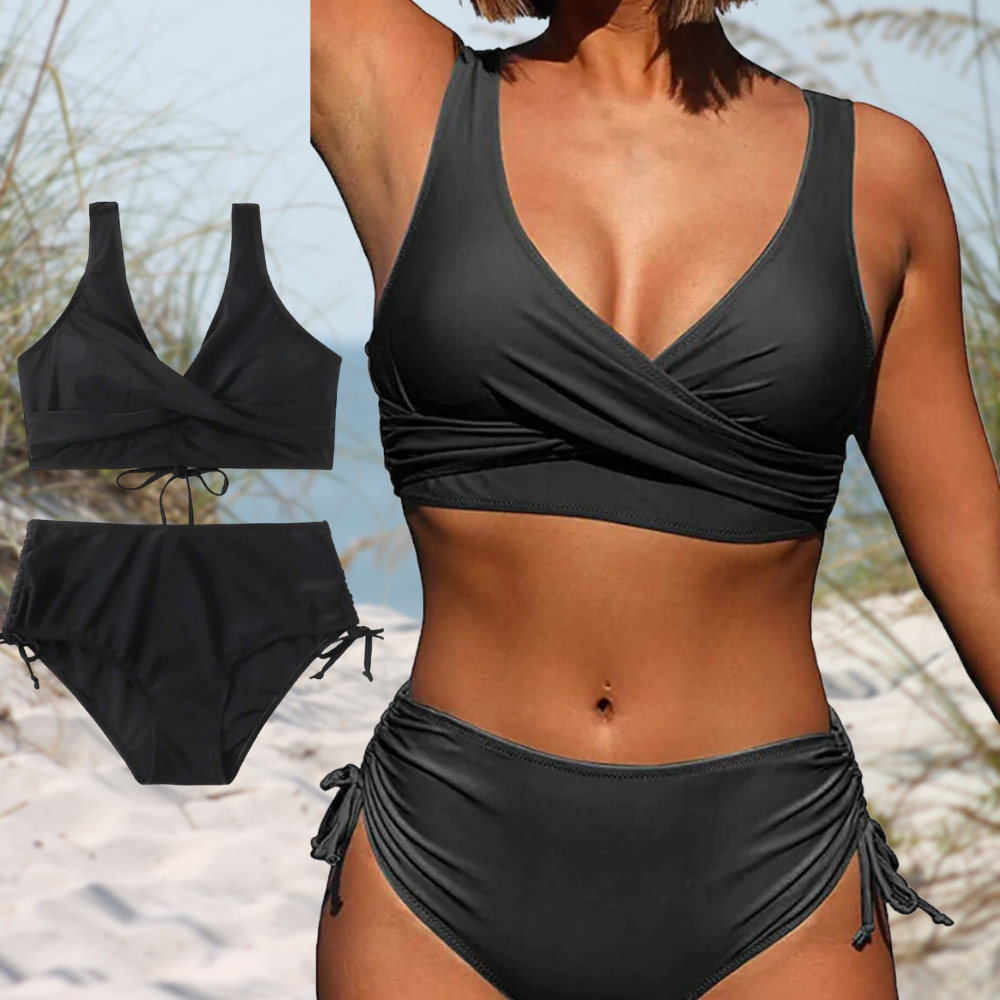 Rode dames high waist bikini set met verstelbare bandjes, perfect voor zomerse stranddagen. Comfortabele zwemkleding.