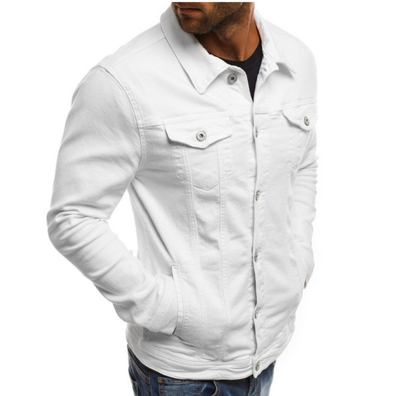 Tijdloos heren truckerjack; een stijlvolle lentejas, zomerjas en herfstjas. Essentiële casual herenmode.