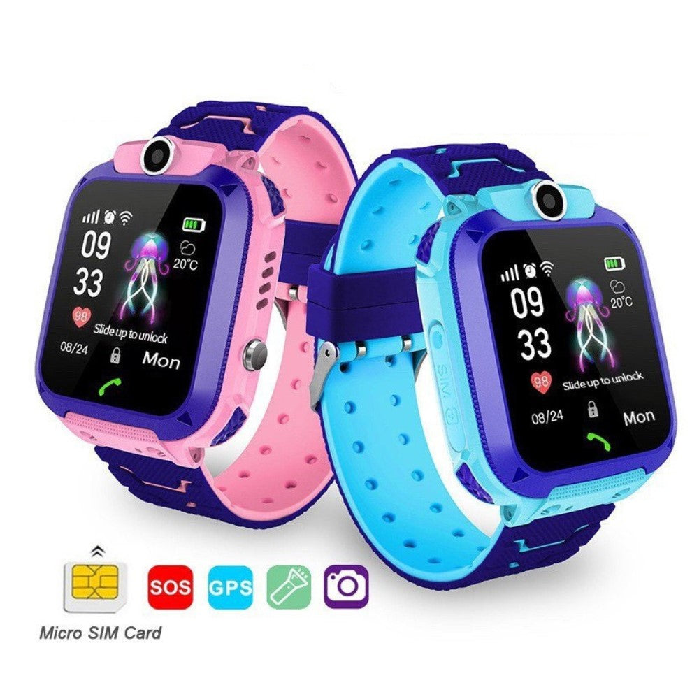 Blauwe kindersmartwatch wearable met GPS tracking, belfunctie en SOS-knop voor extra veiligheid.