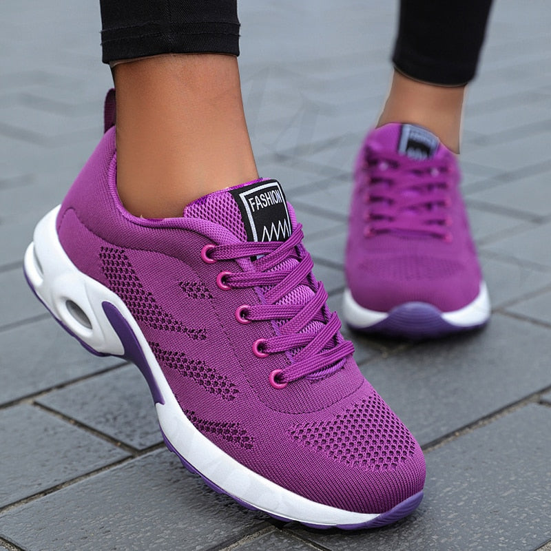 RunnyShoes dames sportschoenen met dempende zool; comfortabel en ondersteunend voor fitness, hardlopen en sport.
