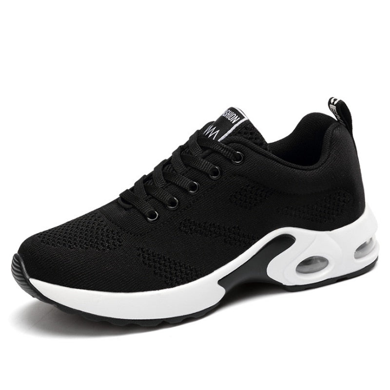 Stijlvolle RunnyShoes dames sneakers, sportief en comfortabel, perfect voor hardlopen of fitness. Voor de trendy dame.