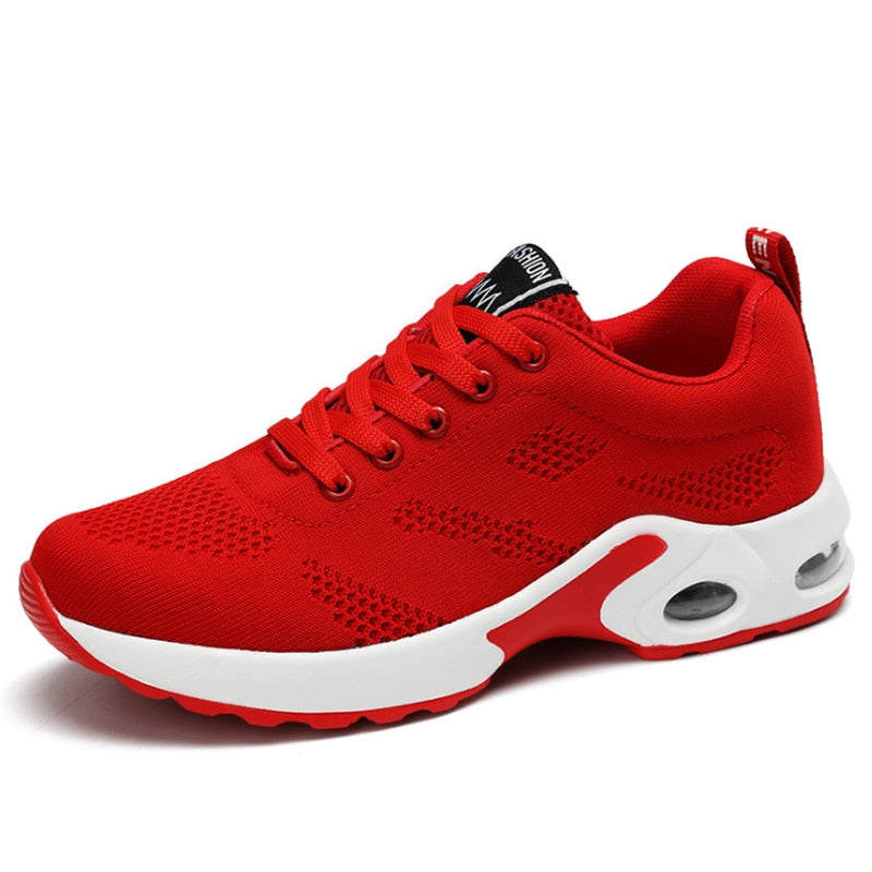 RunnyShoes dames sportschoenen, zijaanzicht; trendy, comfortabel, voor hardlopen en fitness. Ondersteunende schoenen.