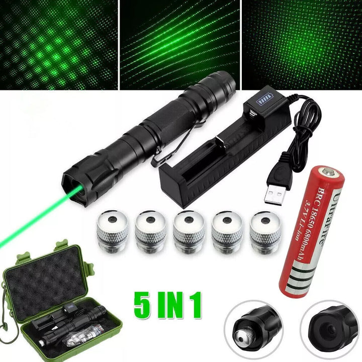 Complete set van oplaadbare groene laserpointer met lader, batterij en opzetstukken