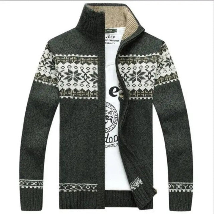 Achterkant van een comfortabel Scandinavisch herenvest NordicEdge, veelzijdig en warm voor heren.