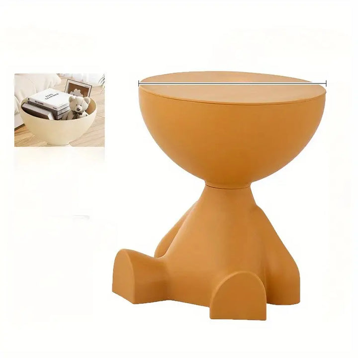Compact wit decoratief bijzettafeltje. Veelzijdig te gebruiken als salontafel of tuinmeubel.