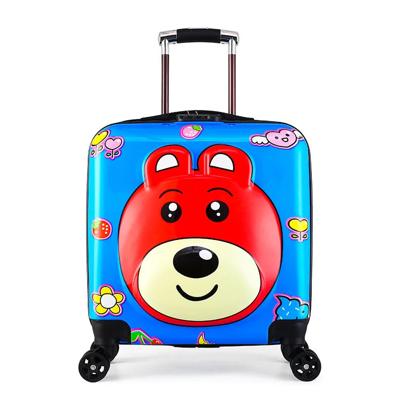 Open hardshell kinderkoffer met georganiseerde binnenkant, klaar voor vakantiebagage van kinderen.