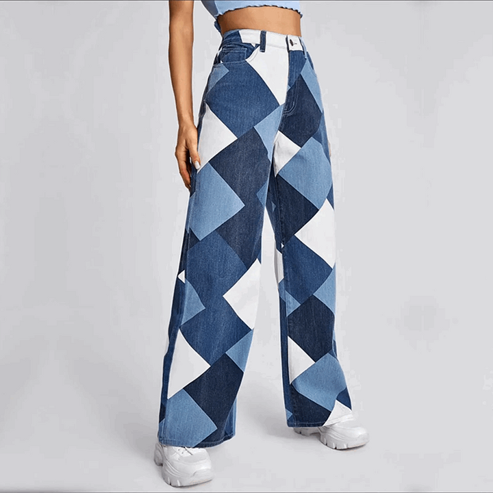 Achterkant van de blauwe baggy jeans voor dames met hoge taille