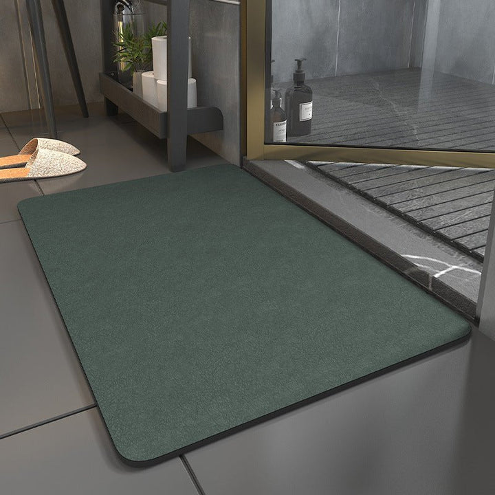 Zachte, wasbare DryStep badmat. Sneldrogend en antislip, houdt de badkamer droog en veilig. Ideaal badkamertextiel.