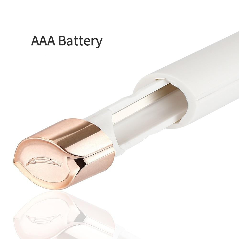 Vrouwen ontharen gezichtshaar gemakkelijk met deze SoftSkin™ beautytool voor een perfecte, verzorgde look.