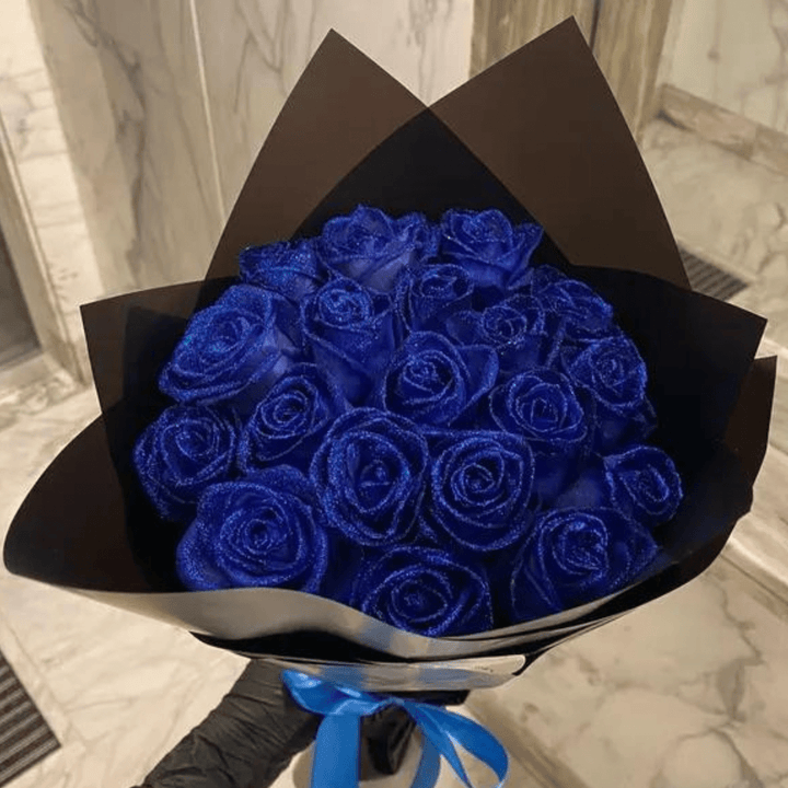 Sprankelende glittersroos, een luxueus eeuwig cadeau voor romantische woondecoratie.