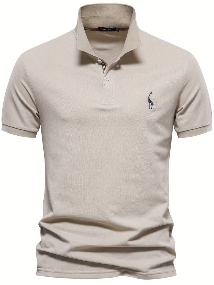 "Stijlvol heren poloshirt, elegant en comfortabel, perfecte pasvorm, ontworpen voor veelzijdige looks in elke outfit."