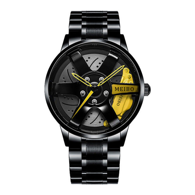 Tijdloos herenhorloge met racewagen design, stijlvol en een duurzaam accessoire.