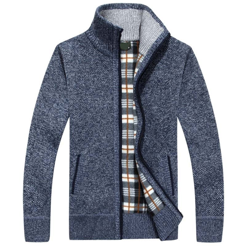Casual herenvest in warme winterstof, een stijlvolle toevoeging aan mannen kleding.