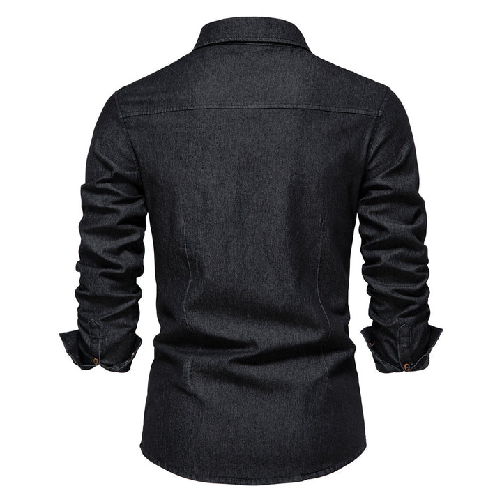 Comfortabel blauw denim herenoverhemd, zacht en ademend, ideaal voor een relaxte doch stijlvolle outfit.