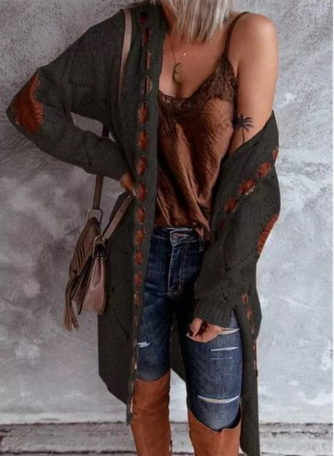 Casual oversized gebreid langvest Evelyn voor dames, warm en met capuchon, perfect voor winterkleding.