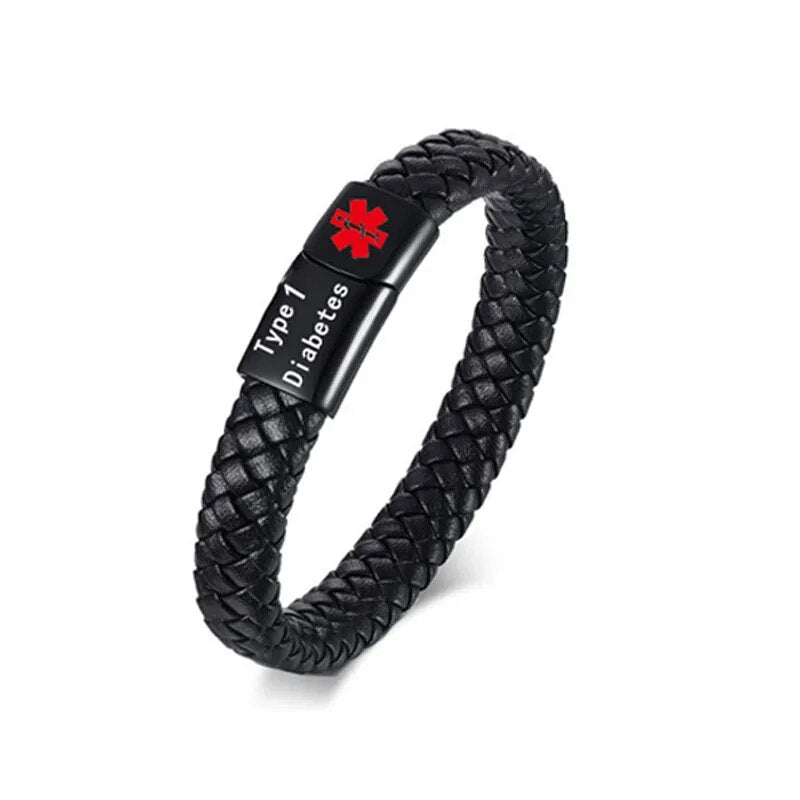 Close-up van hypoallergene AlertBand medische ID-armband, essentieel voor gezondheid en veiligheid.