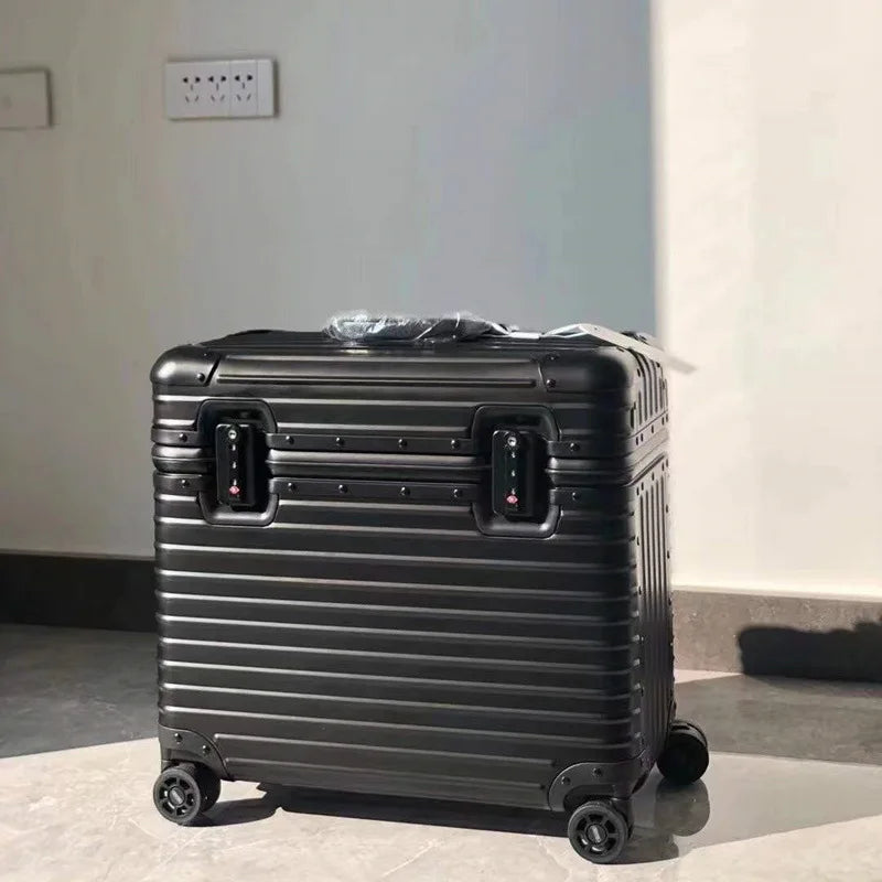 De Monaco aluminium-magnesium reiskoffer: een ultrasterke hardcase voor al uw vakantie- of zakelijke bagage.