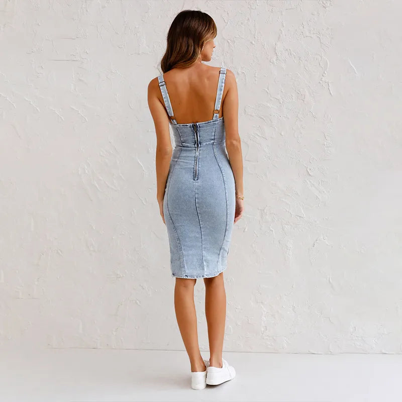 Comfortabele zomerjurk: blauwe stijlvolle dames midi jurk met split, perfect voor warme dagen.
