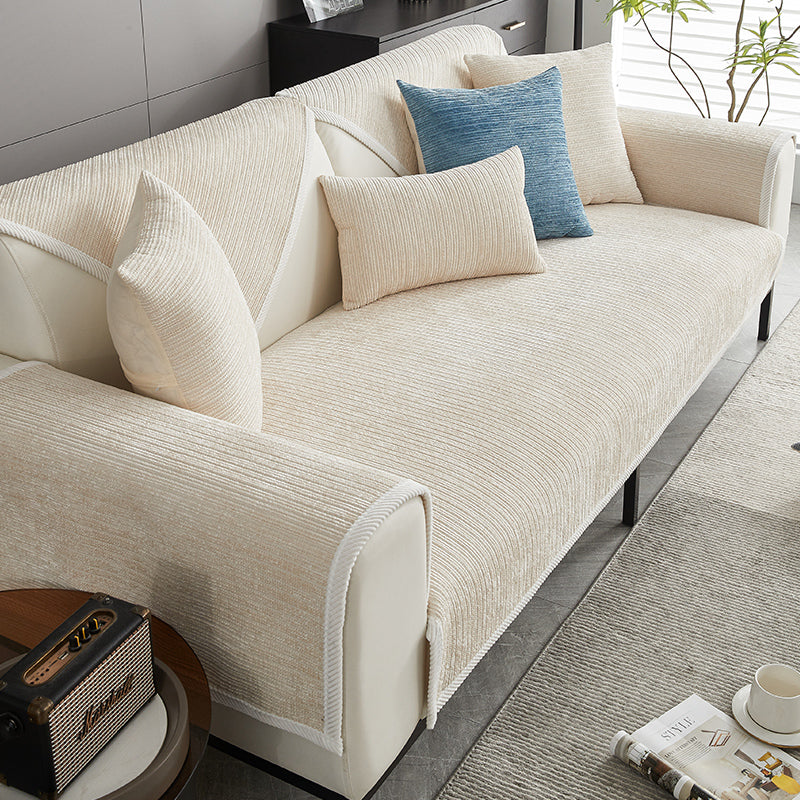 Bobby bankhoes: huisdierenproof beschermhoes met antislip, ideaal voor een stijlvolle woonkamer.