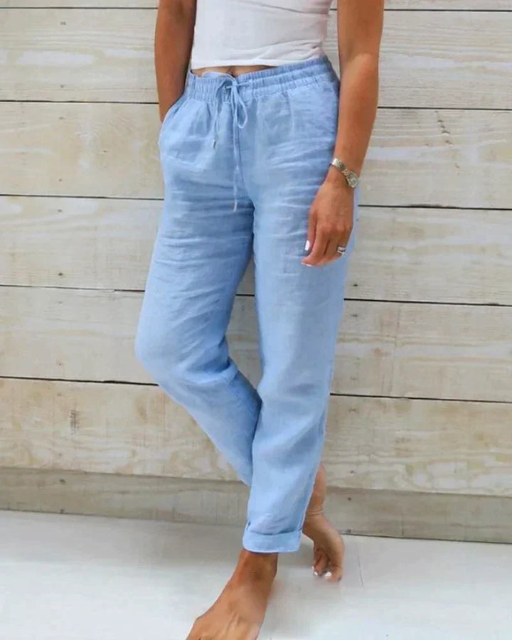 Elegante en veelzijdige dames zomerbroek, ideaal voor casual gelegenheden, met comfortabele wijde pijpen.