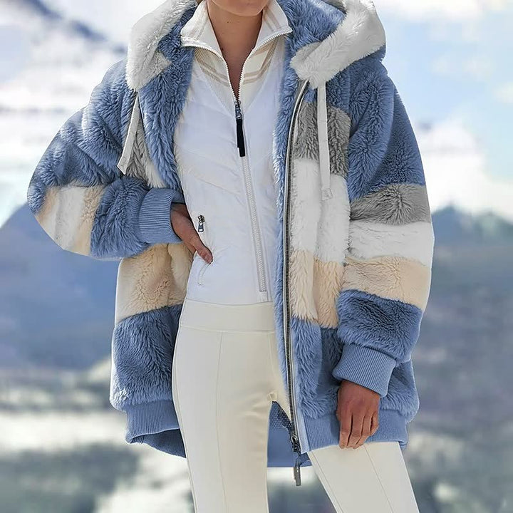 Geniet van de winter met deze comfortabele damesjas. Warme en modieuze outerwear voor elke dag.