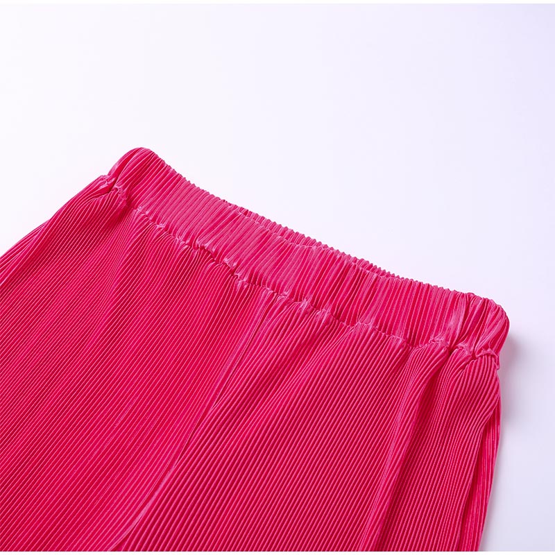 Stijlvolle dames loungeset, met aandacht voor details en comfort.