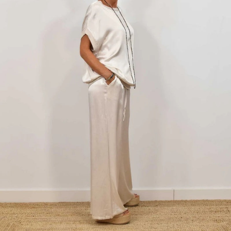 Chique dames tweedelige set met losse, wijde pijpen broek; ideaal voor een elegante zomerlook.