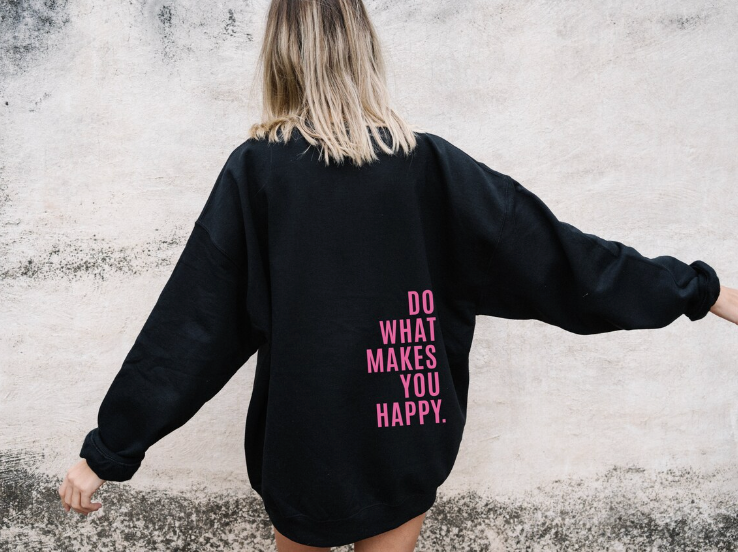 Populaire en trendy dames hoodie met modern design, een comfortabel en veelzijdig stuk voor elke gelegenheid.