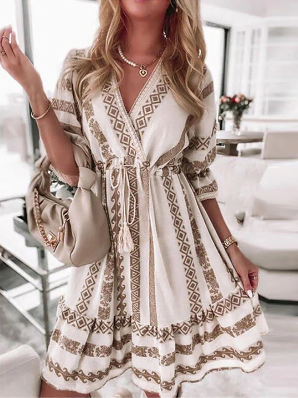 Modieuze GabriellasDress zomerjurk voor dames. Veelzijdige boho jurk, perfect als strandjurk of feestjurk.