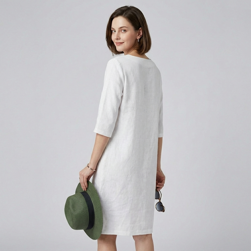 Elegante zwarte dames zomerjurk, perfect als feestjurk of comfortabele casual jurk.