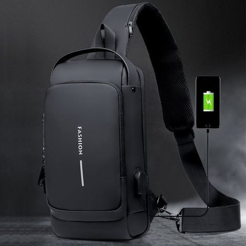 Zwarte heren crossbodytas van duurzaam materiaal, met een strak en modern anti-diefstal design.
