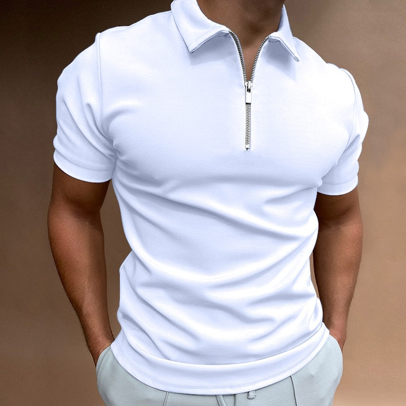 Heren polo met ritssluiting, effen design. Comfortabele casual top, ideaal voor herenmode in de zomer.