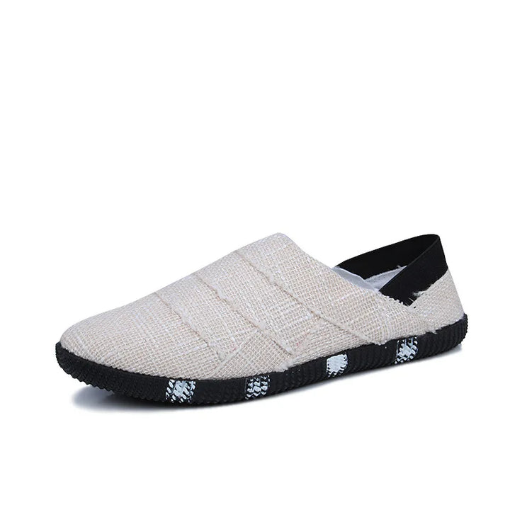 Zomerse Elias heren espadrilles. Stijlvolle canvas instappers met hennepzool, perfect voor een comfortabele en lichte look.