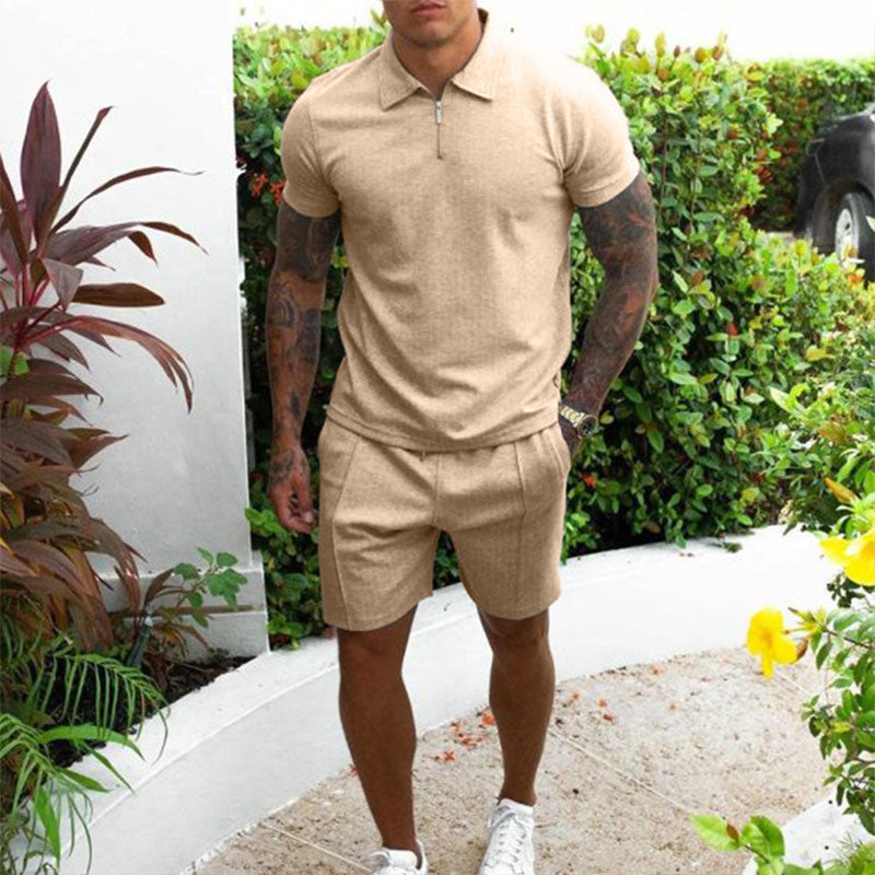 Comfortabele heren polo en short set, ideaal als zomeroutfit of stijlvolle loungekleding.
