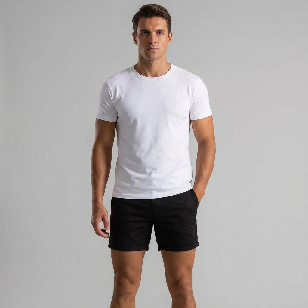 Stijlvolle heren slim fit chino short, comfortabel voor zomerse dagen. Perfecte casual herenkleding.