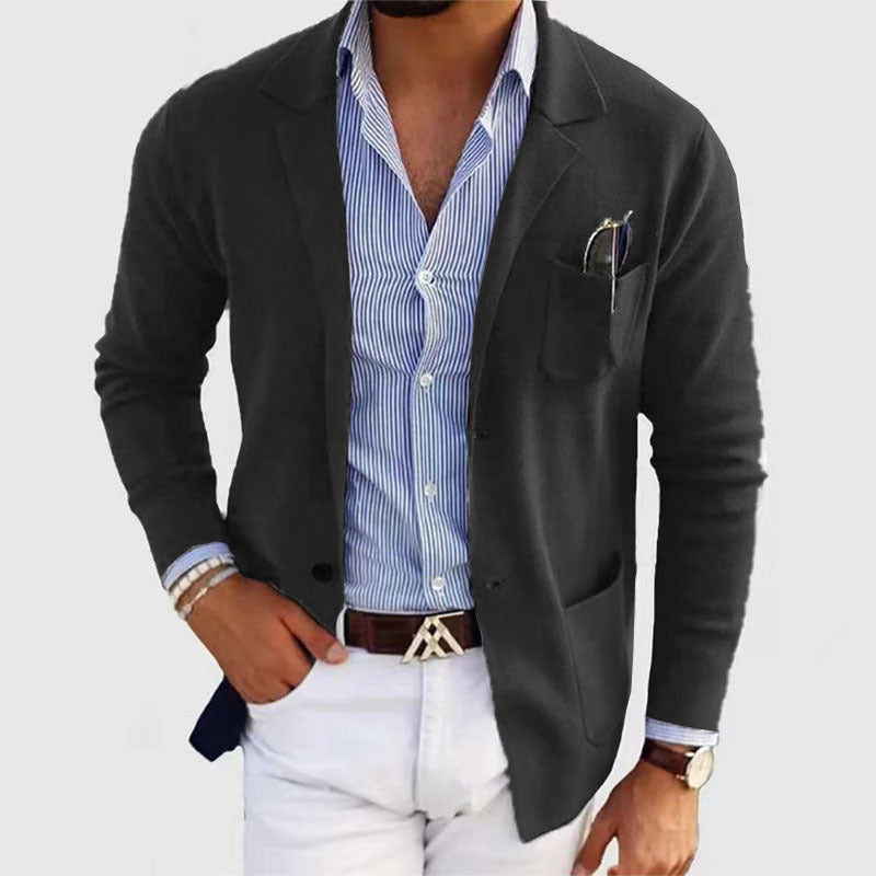 Heren blazer met klepzakken en reverskraag voor een stijlvolle en comfortabele look.